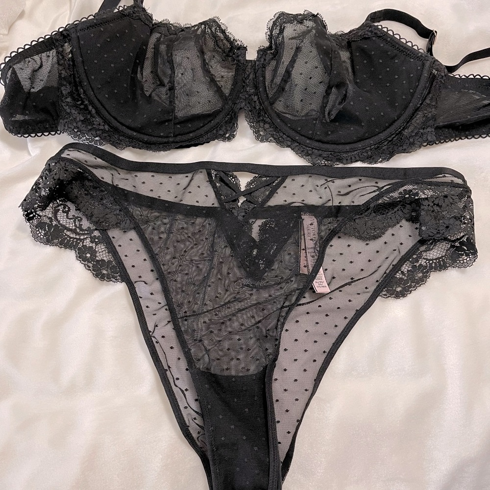 Victoria Secret 38 DD Dream Angel Push Up without Padding XL NWT Panty